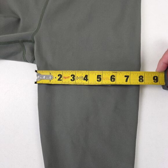 Fabletics NWT Sports Leggings High Waisted Powerhold Womens Size Medium Define - Picture 8 of 10